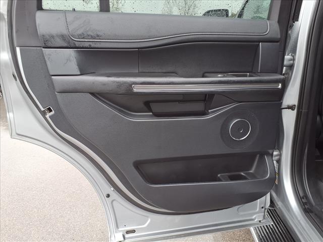 2020 Ford Expedition XLT:CP2325