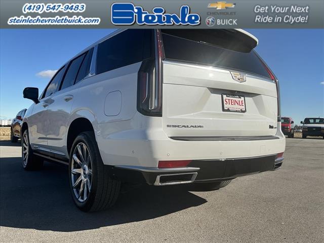 2024 Cadillac Escalade Premium Luxury Platinum:C25038A