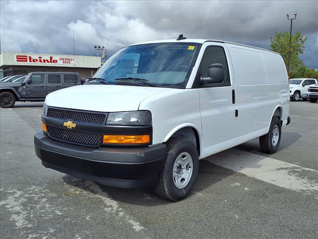 2025 Chevrolet Express 2500:C25130