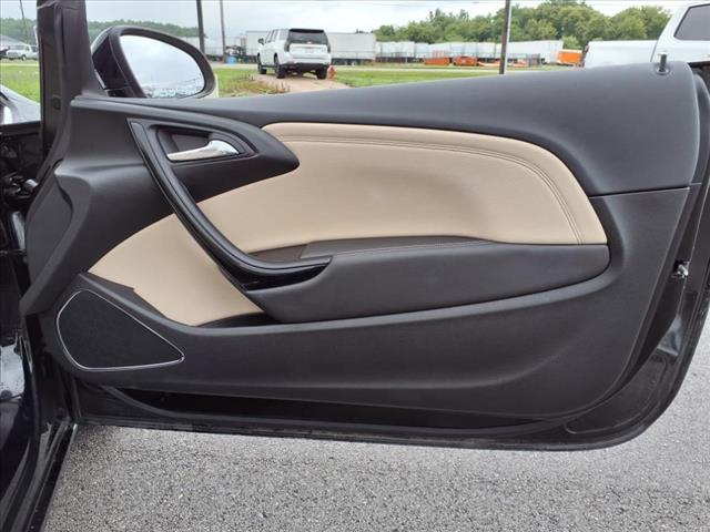 2018 Buick Cascada Premium photo 38
