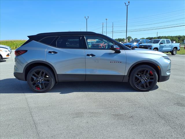 2023 Chevrolet Blazer 2LT photo 3