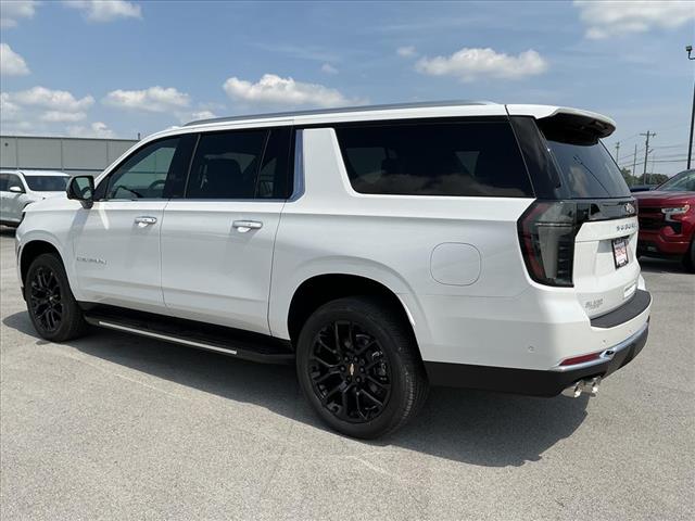2025 Chevrolet Suburban Premier photo 6