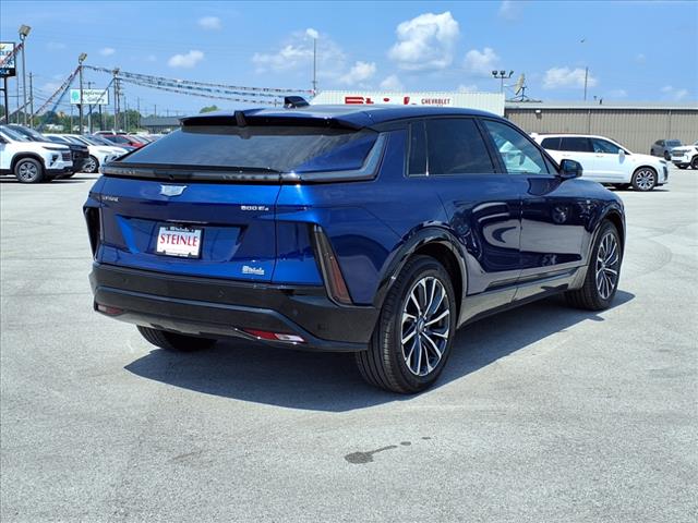 2025 Cadillac LYRIQ Sport 2:CP2307