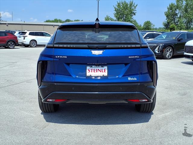 2025 Cadillac LYRIQ Sport 2:CP2307