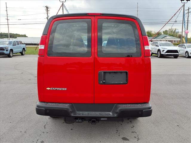 2025 Chevrolet Express 2500:C25127