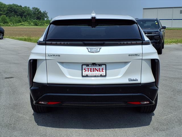 2024 Cadillac LYRIQ Sport 1:CP2289