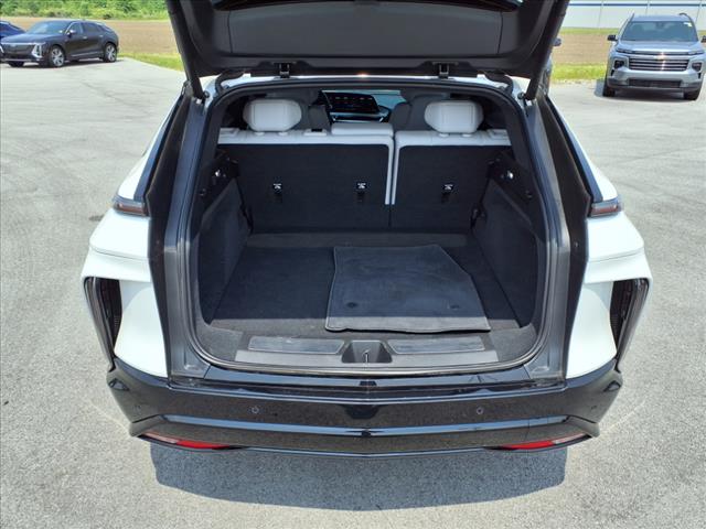 2024 Cadillac LYRIQ Sport 1:CP2289