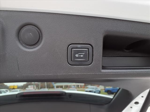 2022 Chevrolet Equinox LT:CP2330