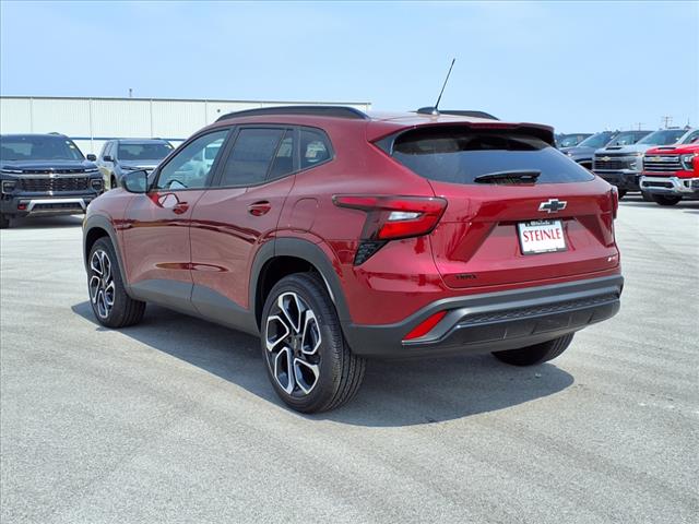2025 Chevrolet Trax RS