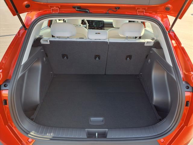 2025 Hyundai KONA SE