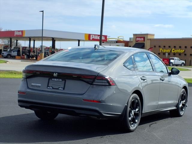 2025 Honda Accord SE
