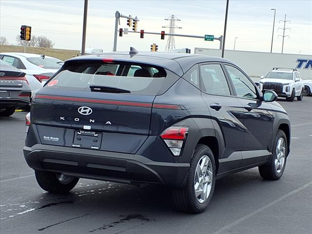 2025 Hyundai KONA SE