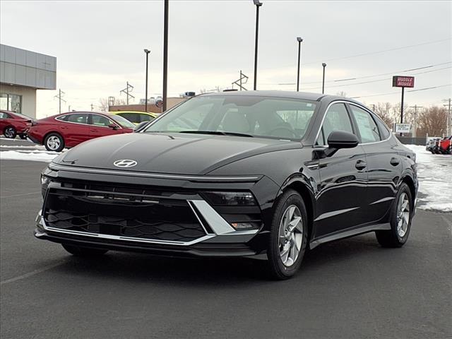 2025 Hyundai SONATA SE