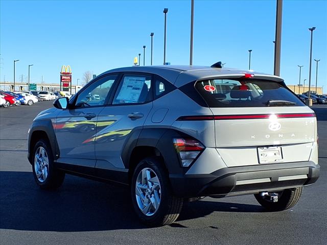2025 Hyundai KONA SE
