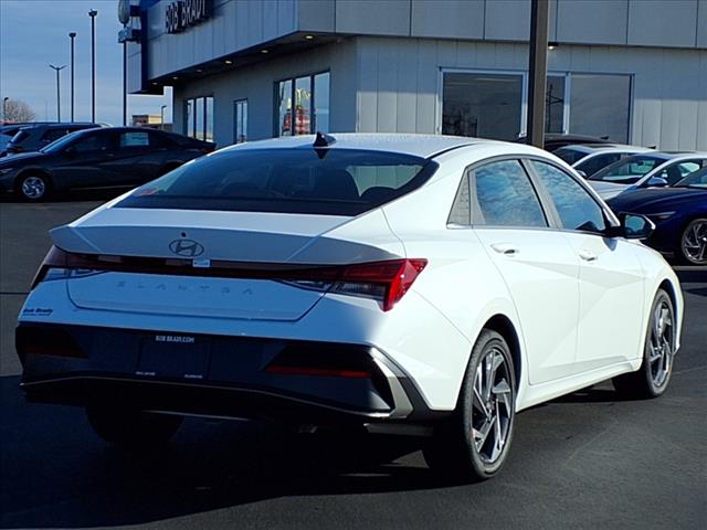 2025 Hyundai ELANTRA SEL Convenience
