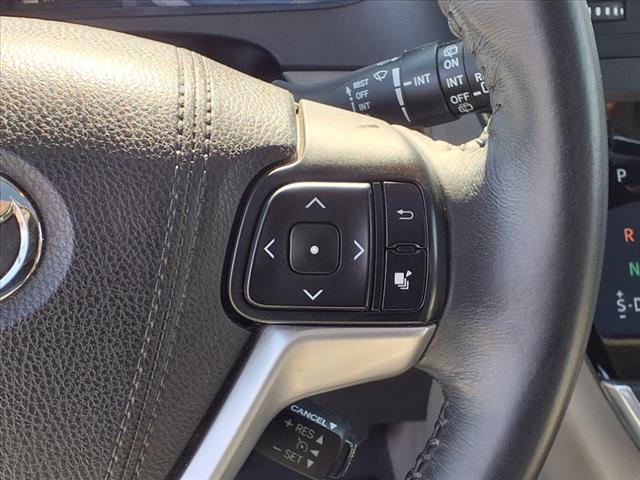 2017 Toyota Sienna 