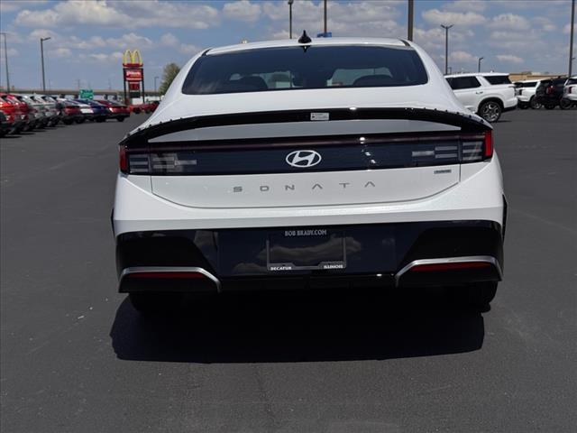 2025 Hyundai SONATA Hybrid SEL