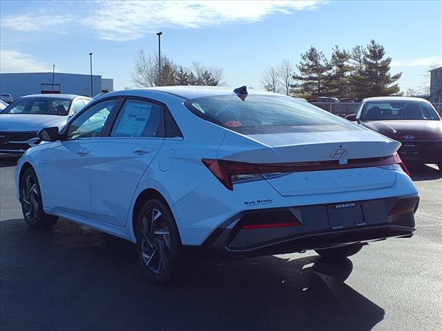 2025 Hyundai ELANTRA SEL Convenience