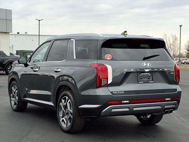2025 Hyundai PALISADE SEL Premium