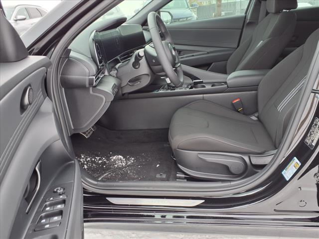 2025 Hyundai ELANTRA Hybrid SEL Sport