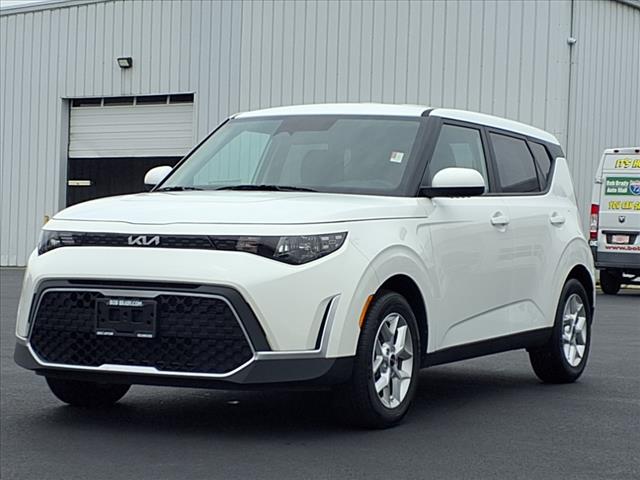 2024 Kia Soul LX