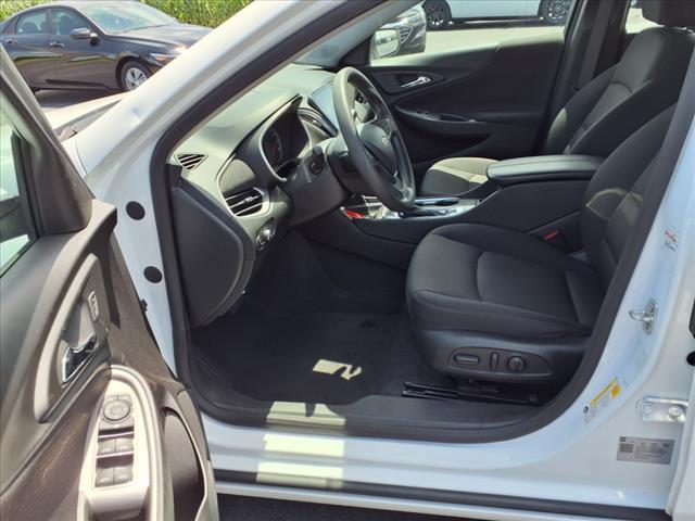 2024 Chevrolet Malibu LT w/1LT