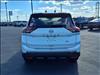 2025 Nissan Rogue SL - thumbnail 16