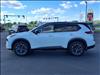 2025 Nissan Rogue SL - thumbnail 18