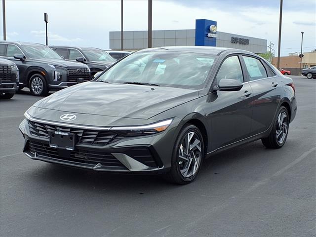 2025 Hyundai ELANTRA SEL Convenience