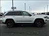 2025 Jeep Grand Cherokee Laredo - thumbnail 2