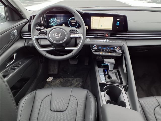 2025 Hyundai ELANTRA Hybrid Limited