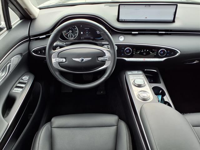 2025 Genesis GV70 2.5T