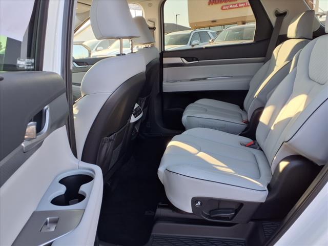 2025 Hyundai PALISADE SEL Premium