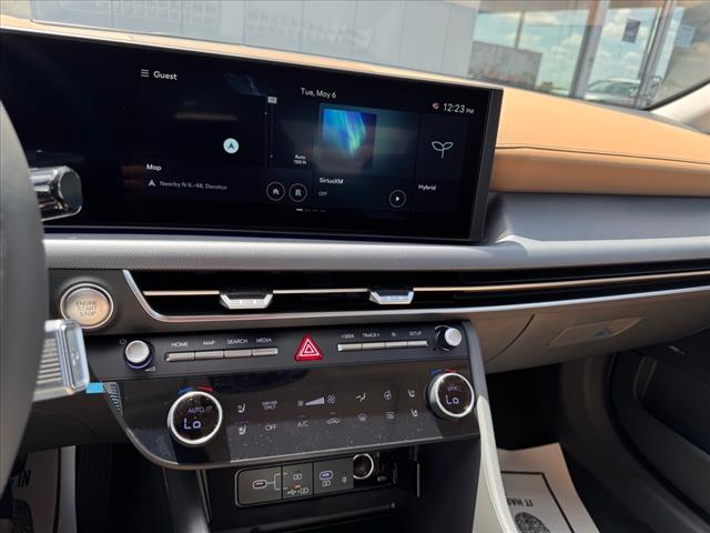2025 Hyundai SONATA Hybrid Limited