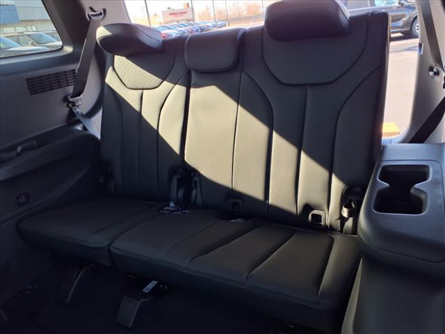 2025 Hyundai PALISADE SEL Premium