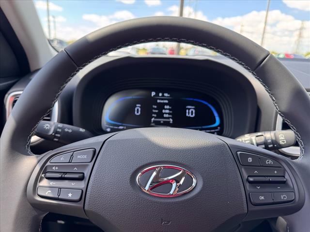 2025 Hyundai VENUE SEL