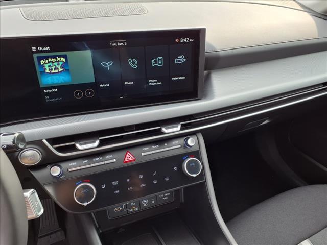 2025 Hyundai SONATA Hybrid SEL