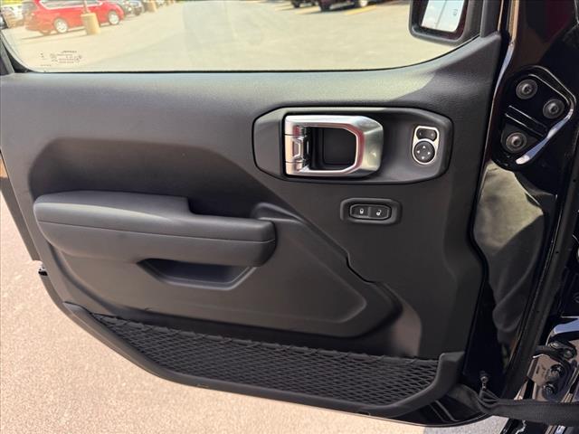 2025 Jeep Gladiator Willys