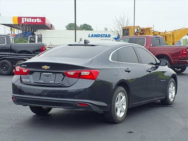 2022 Chevrolet Malibu LS