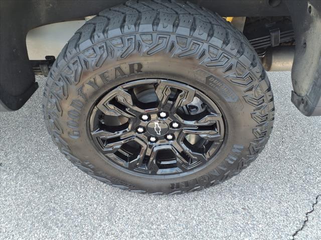 2023 Chevrolet Silverado 1500 4WD CREW CAB 147  ZR2