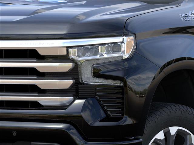 2025 Chevrolet Silverado 1500 4WD CREW CAB 147  HIGH CO