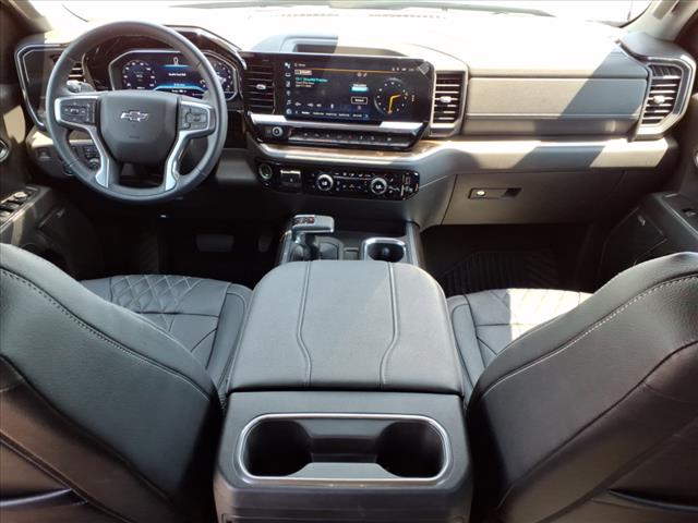 2023 Chevrolet Silverado 1500 4WD CREW CAB 147  RST