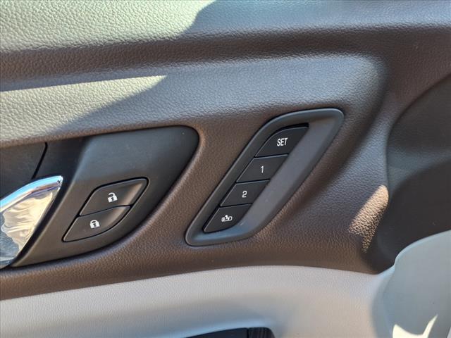 2022 GMC Acadia FWD 4DR SLT