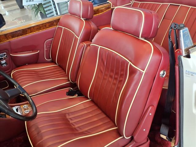 1986 Rolls-Royce Corniche 