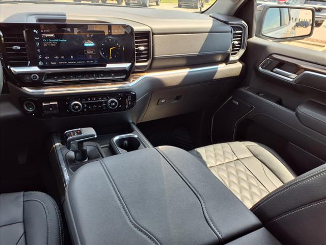 2023 Chevrolet Silverado 1500 4WD CREW CAB 147  RST