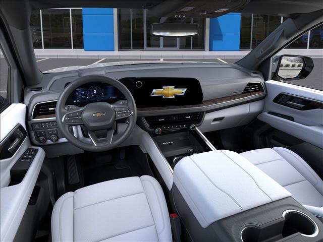 2025 Chevrolet Suburban 4WD 4DR PREMIER