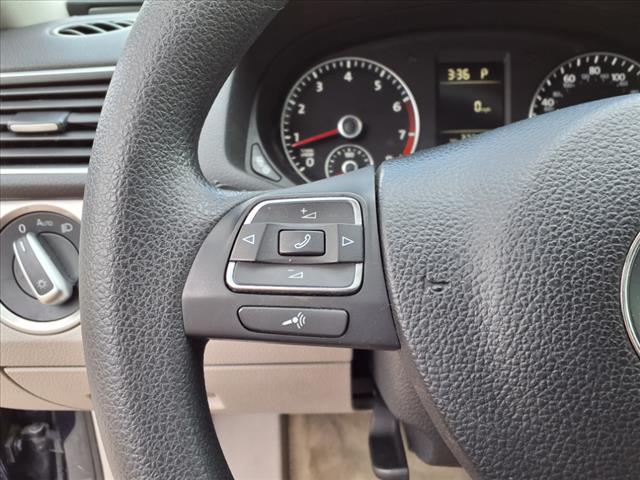 2013 Volkswagen Passat 4DR SDN 2.5L AUTO S W/APP