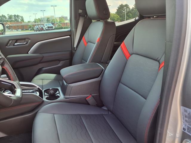 2025 Chevrolet Colorado 4WD CREW CAB Z71