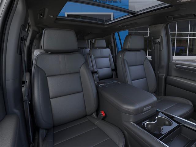 2025 Chevrolet Suburban 4WD 4DR RST