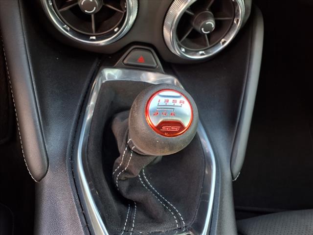 2019 Chevrolet Camaro 